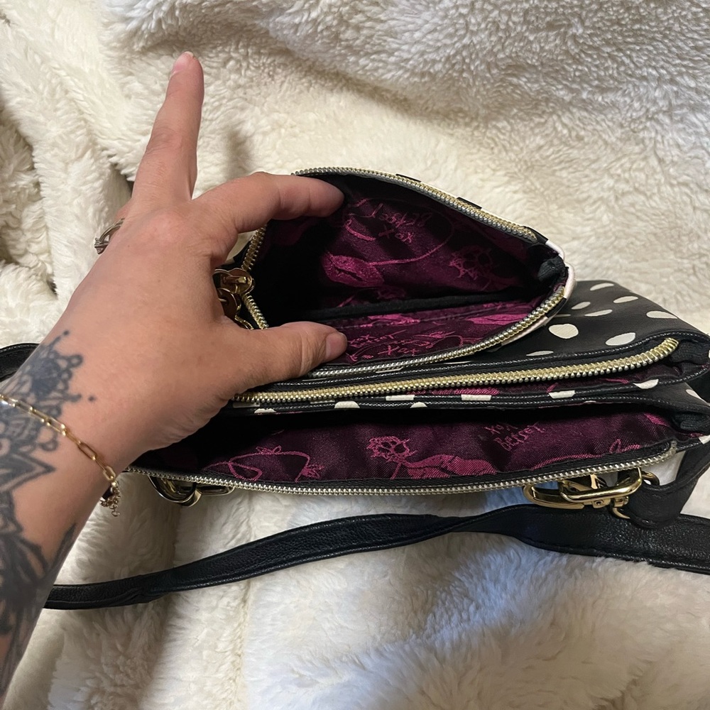 Betsey Johnson small crossbody bag - Picture 3 of 4